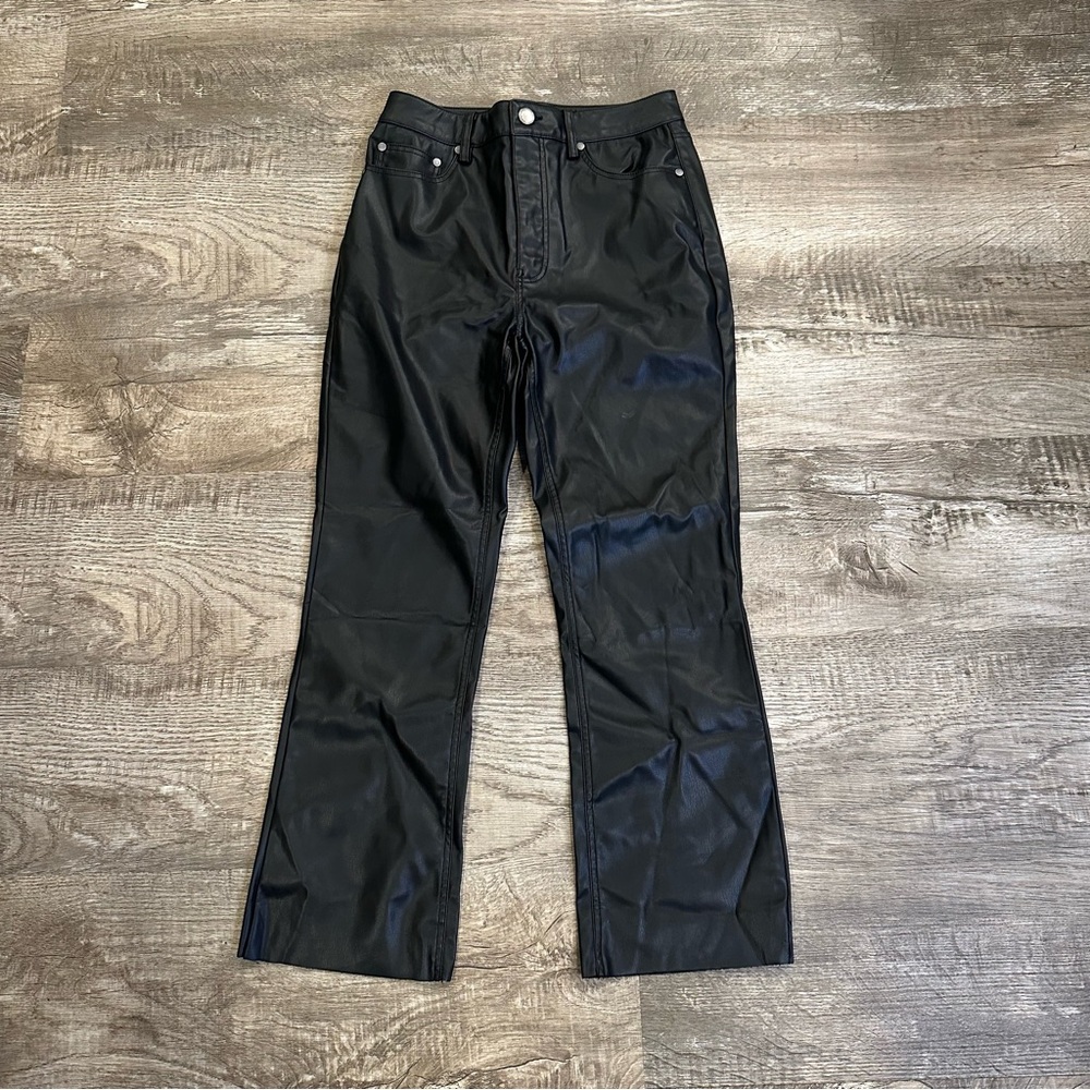 Zara Women's Black Faux Leather Pants Size 4‎